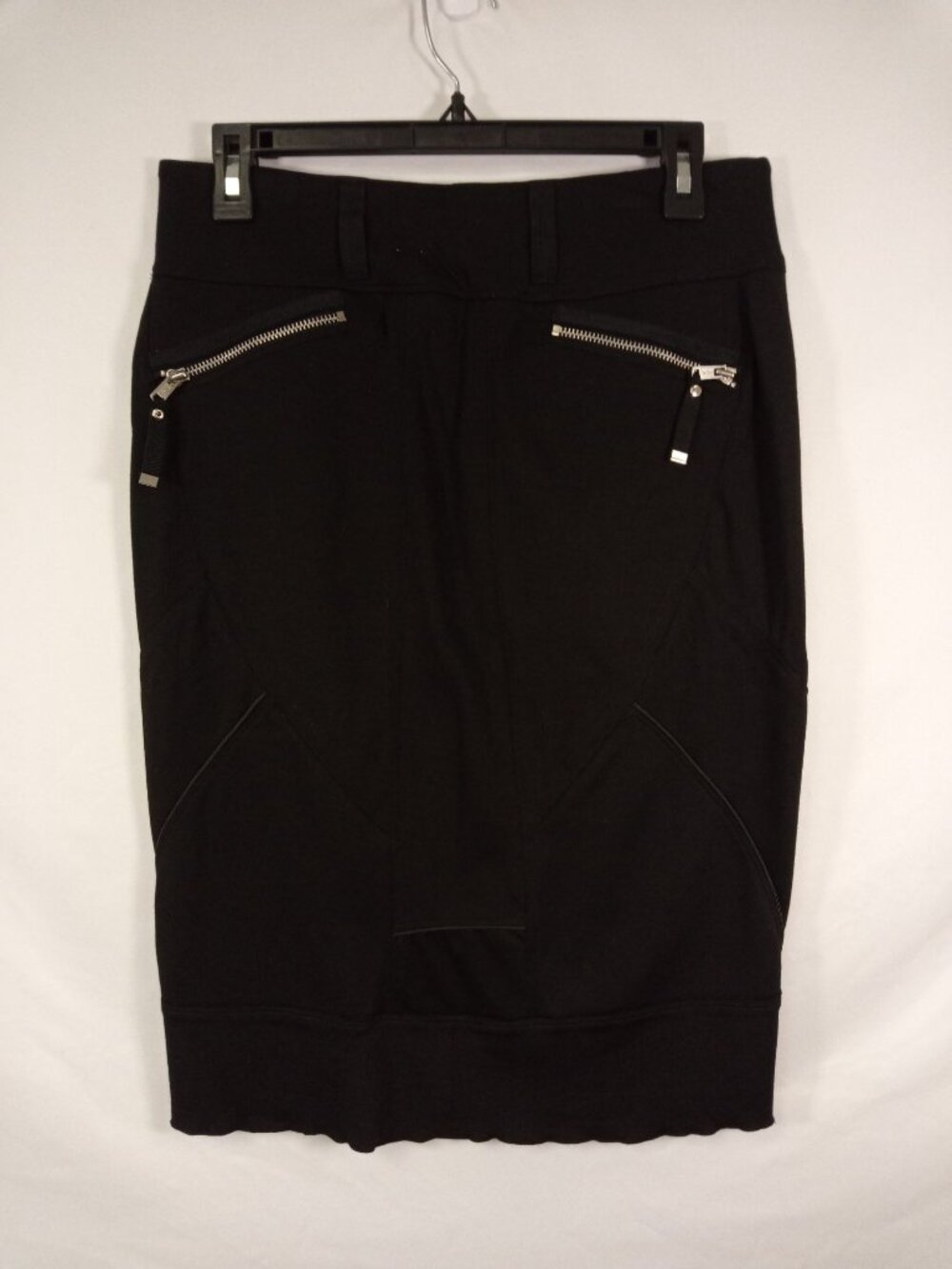 ADC Women's Black Mini Skirt Also has 2 Zipper Pockets Size 8